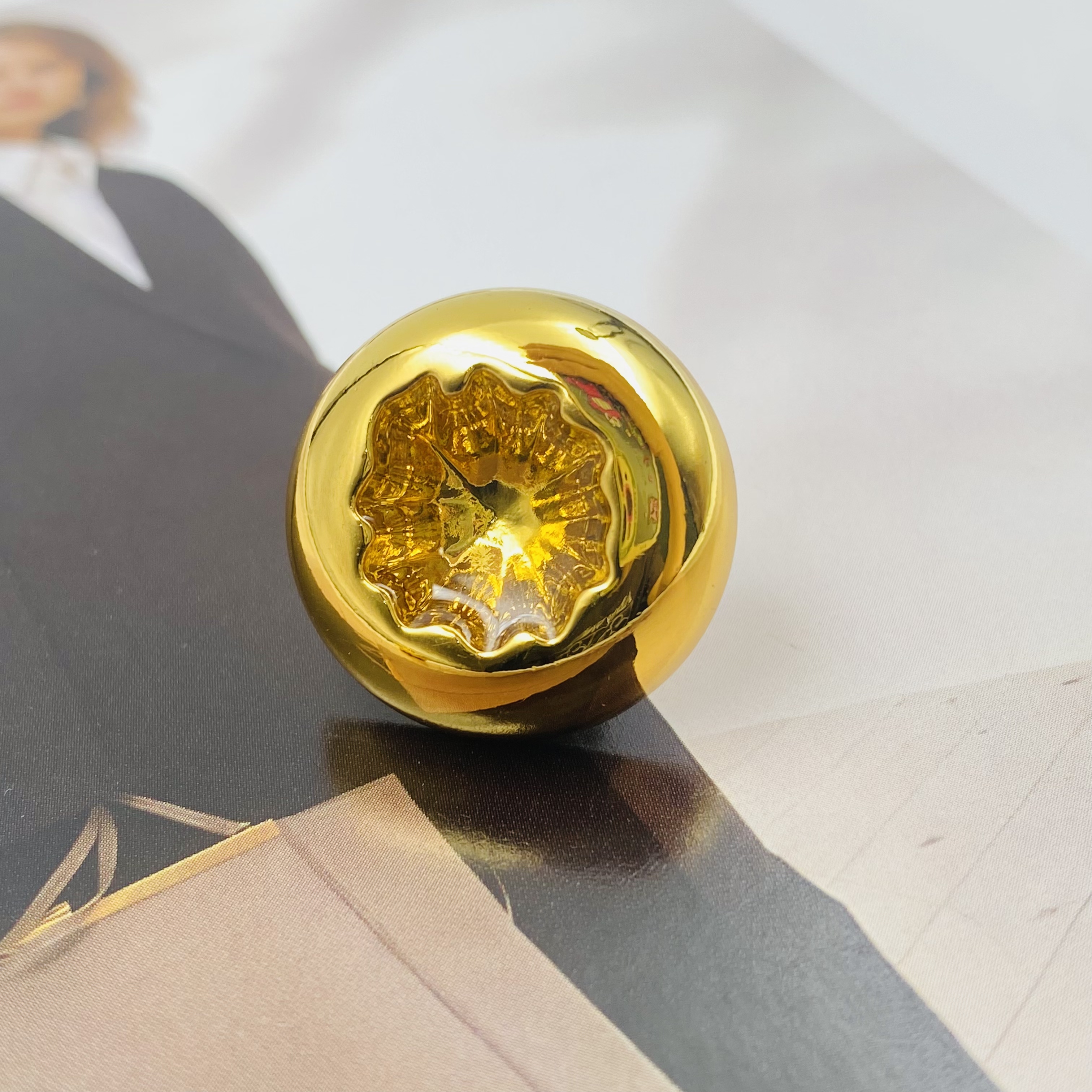 5-pack flower concave adhesive transparent paint personalized design women's suit jacket shirt suit dress sweater knitted sweater cardigan metal 