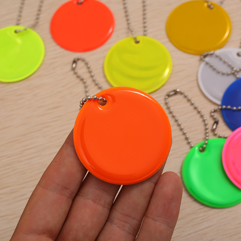 Simple Design Circular PVC Small Card Glow-in-the-Dark Backpack Charm - Multiple Colors Available for Custom Wholesale