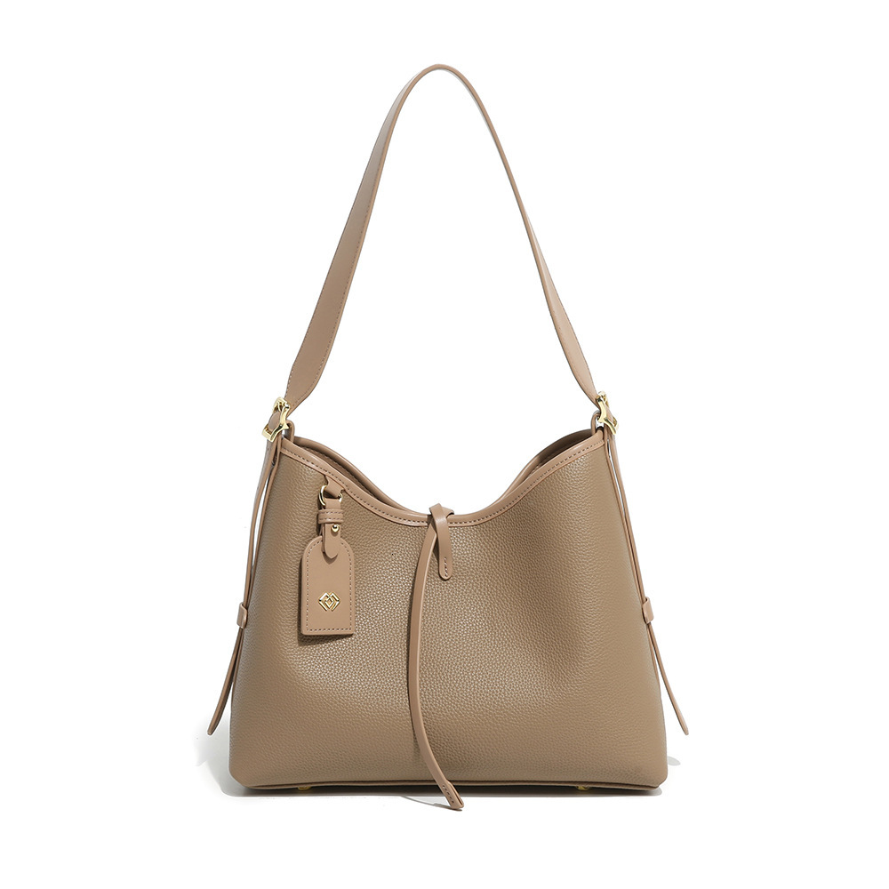 Women's handbag large capacity summer shoulder crossbody bag niche designer large capacity fashionable women's shoulder bag