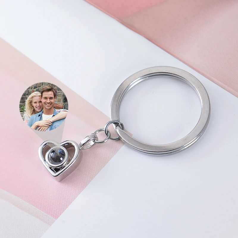Personalized Photo Projection Keychain Custom Heart Photo Keyring Projection Keychain for Women Anniversary Memorial Gifts W250604