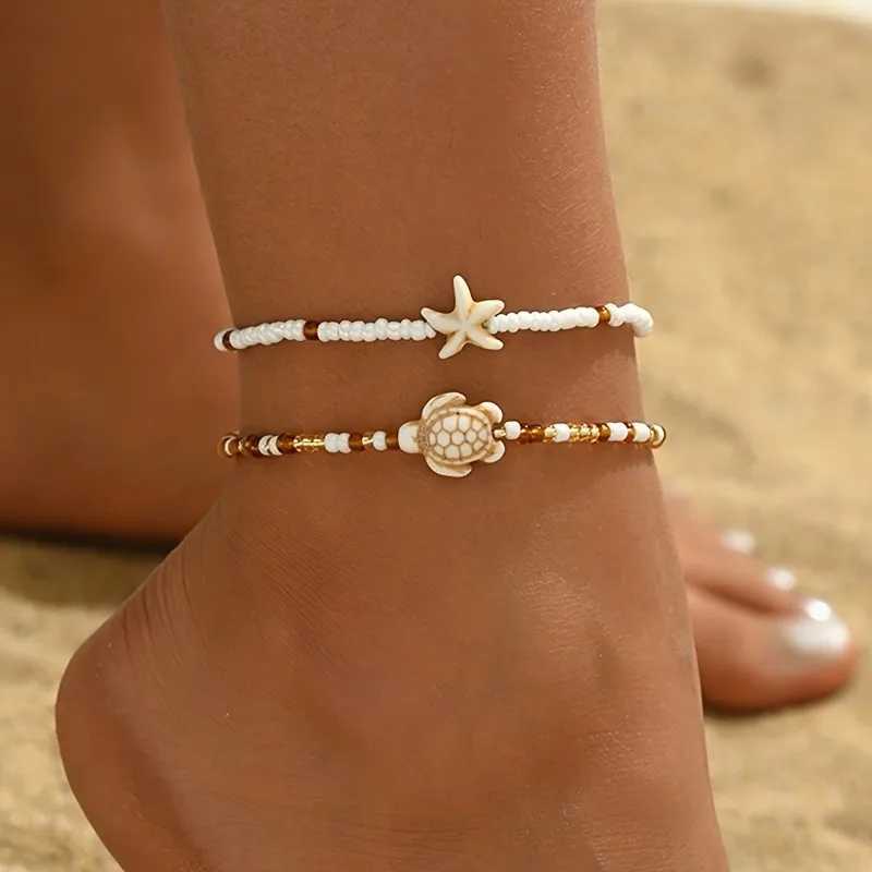 Set of Two Brown Starfish and Turtle Designs Pendant Anklet for Women Summer Ocean Theme Foot Jewelry Ideal for Beach Vacations W250604