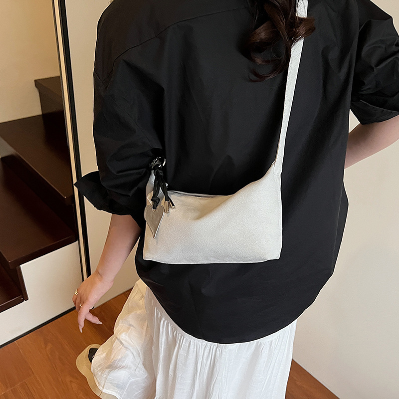 designer Casual Lazy Style Underarm Bag for Women 2025 New Trendy Fashion Simple Shoulder Bag Solid Color Casual Commuter Crossbody Bag