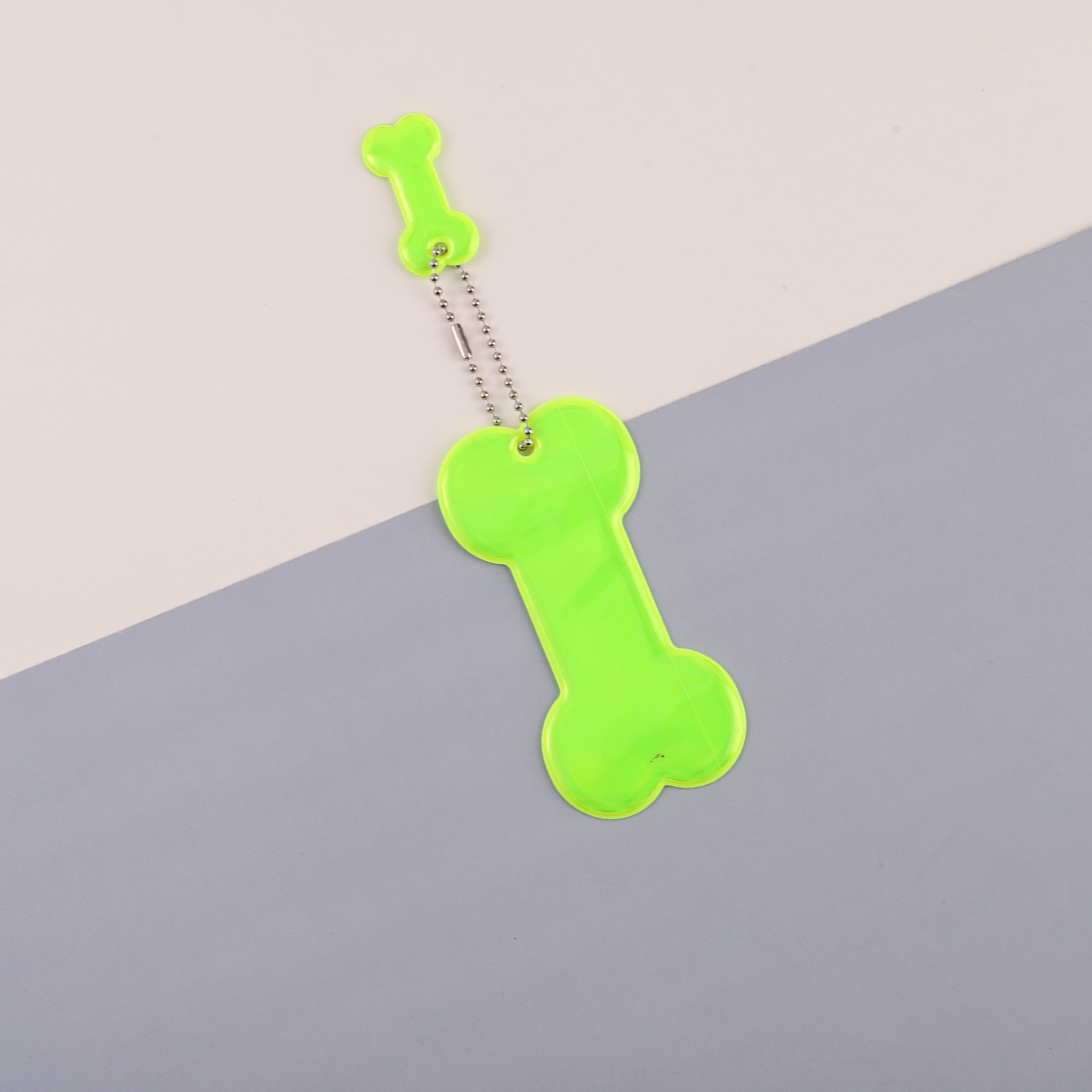 Reflective Bone-Shaped Two-Piece Keychain for Nighttime Visibility - Ideal Student Backpack Accessory