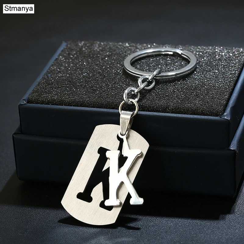 Charm New 26 Letters Stainless Steel Key Chain Men Women keychain Best Couple gift Jewelry Car Key Ring A-Z Keychain M250604