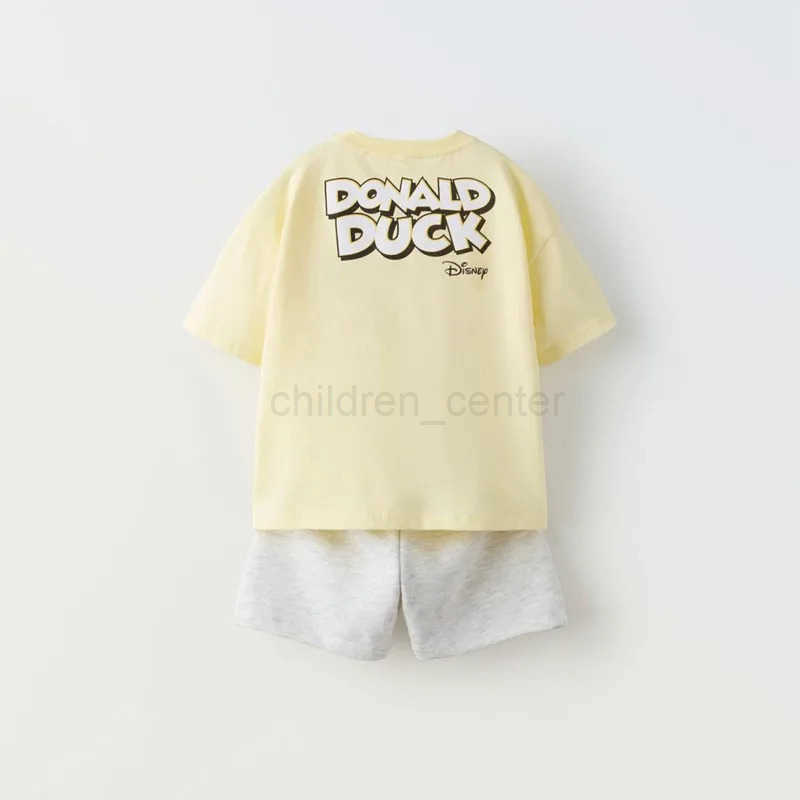 Disney Donald Duck Cartoon T-shirt + Shorts 2pc/set Boys Clothes Summer Clothing Loose Casual Short Sleeve Suit Childrens Wear Disney W250604