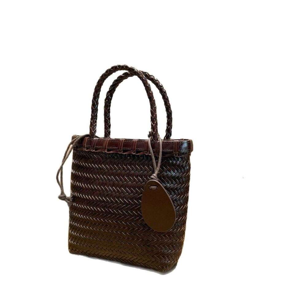 Woven Bag Leather High Quality Tree Gum Cowhide Handwoven Tote Versatile Basket Women S Bun Mother Bag New Model Soft Woven Tote
