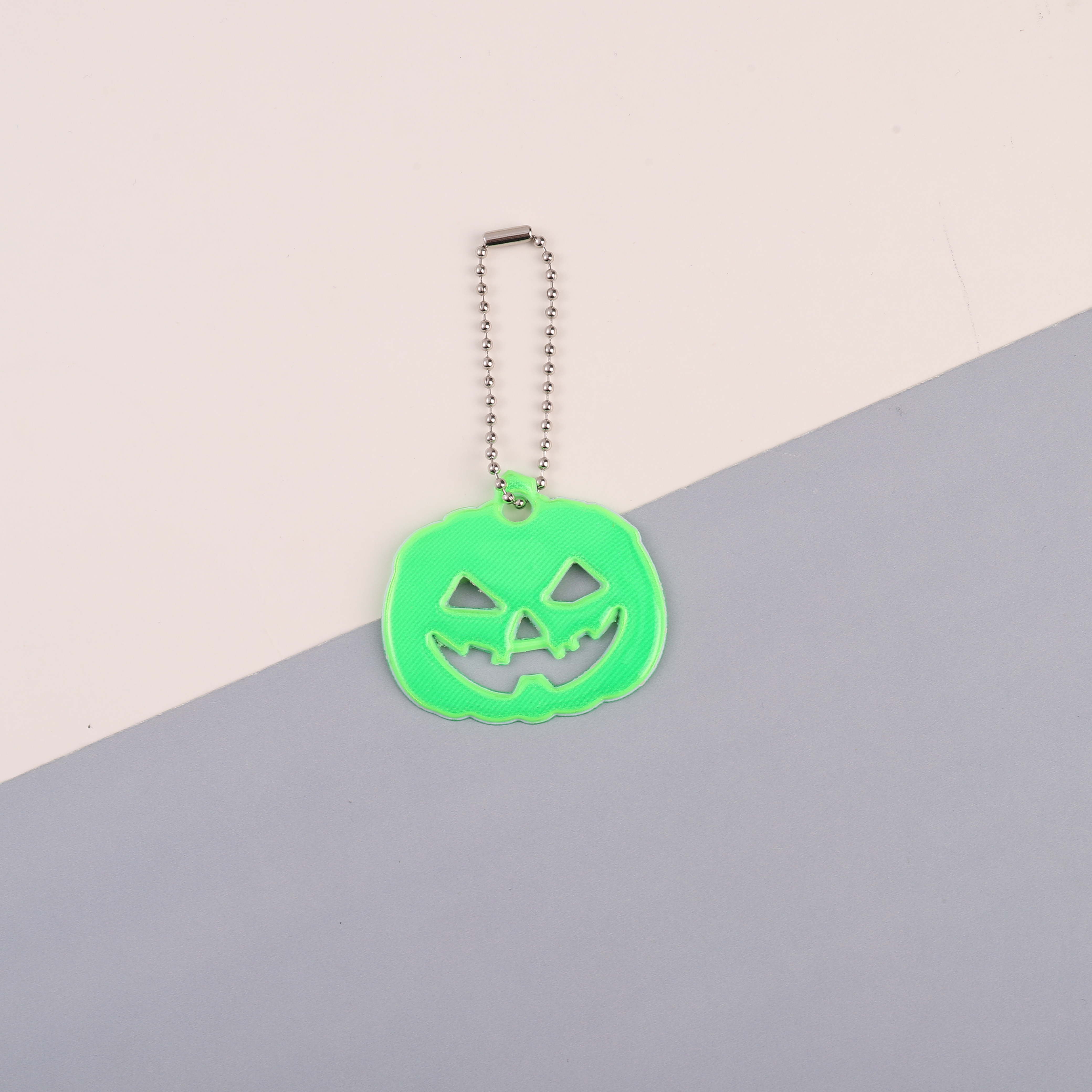 Halloween-Themed Pumpkin Nightlight Hanging Decoration with Creative Reflective Design