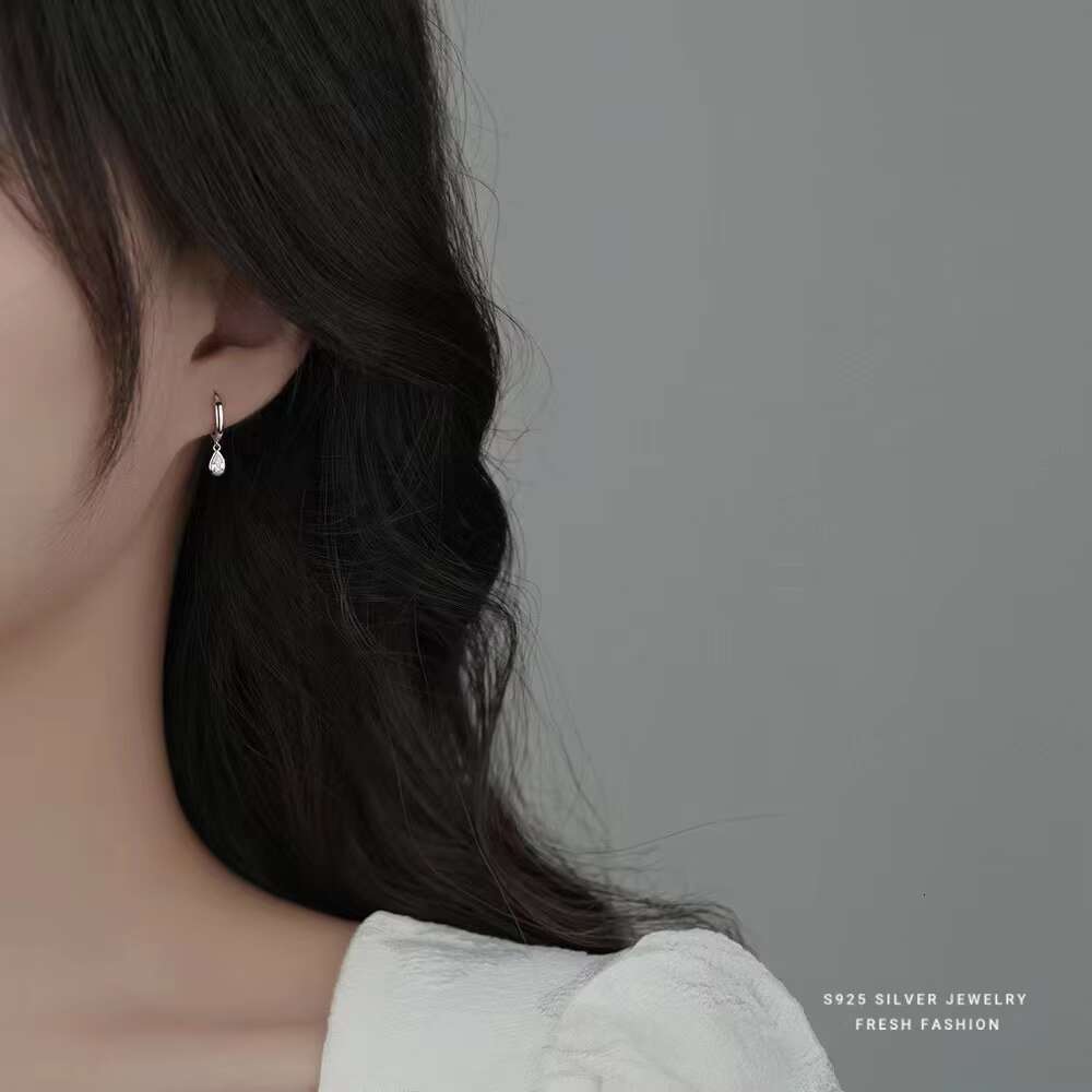 Fashion earrings 925 pure silver jewelry Moissanite earrings water drop shape hoop earrings ladies jewelry