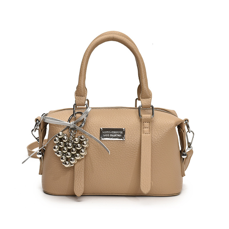 designer High-End Handbag for Women 2025 New Fashion Simple Casual Versatile Fashionable Shoulder Crossbody Bowling Bag