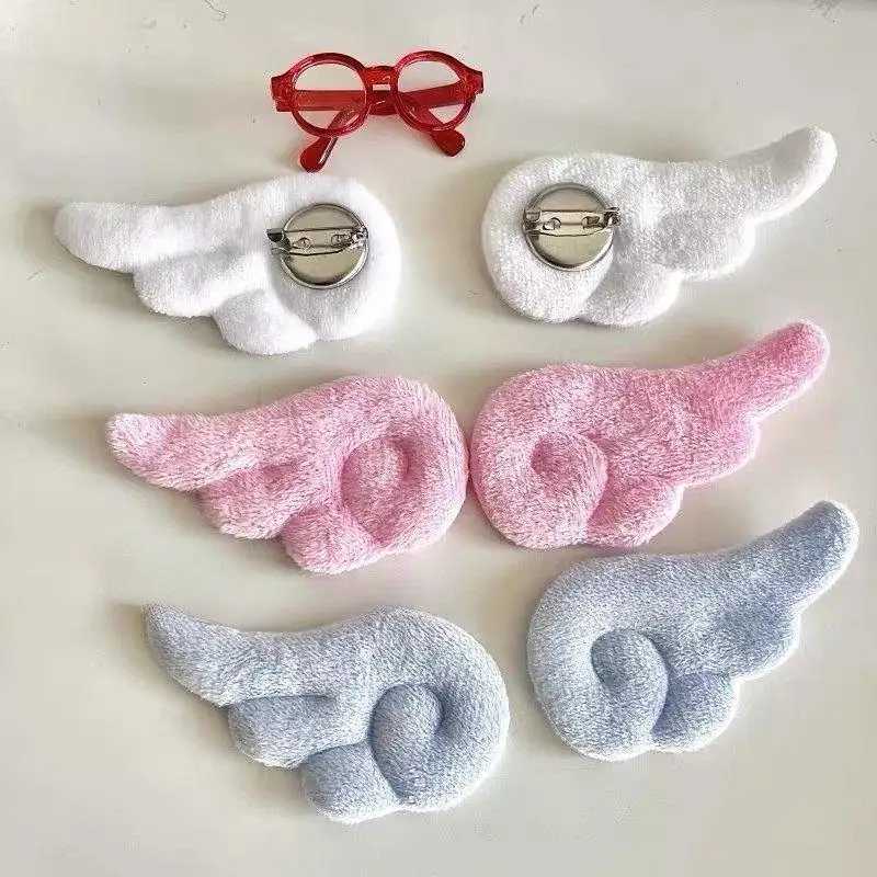 1 Pair Of Plush Angel Wings Brooch Bag Decoration Badge Y2K Style Gothic Lolita Plush Angel Wing Fluffy Brooch Bag Decoration W250604