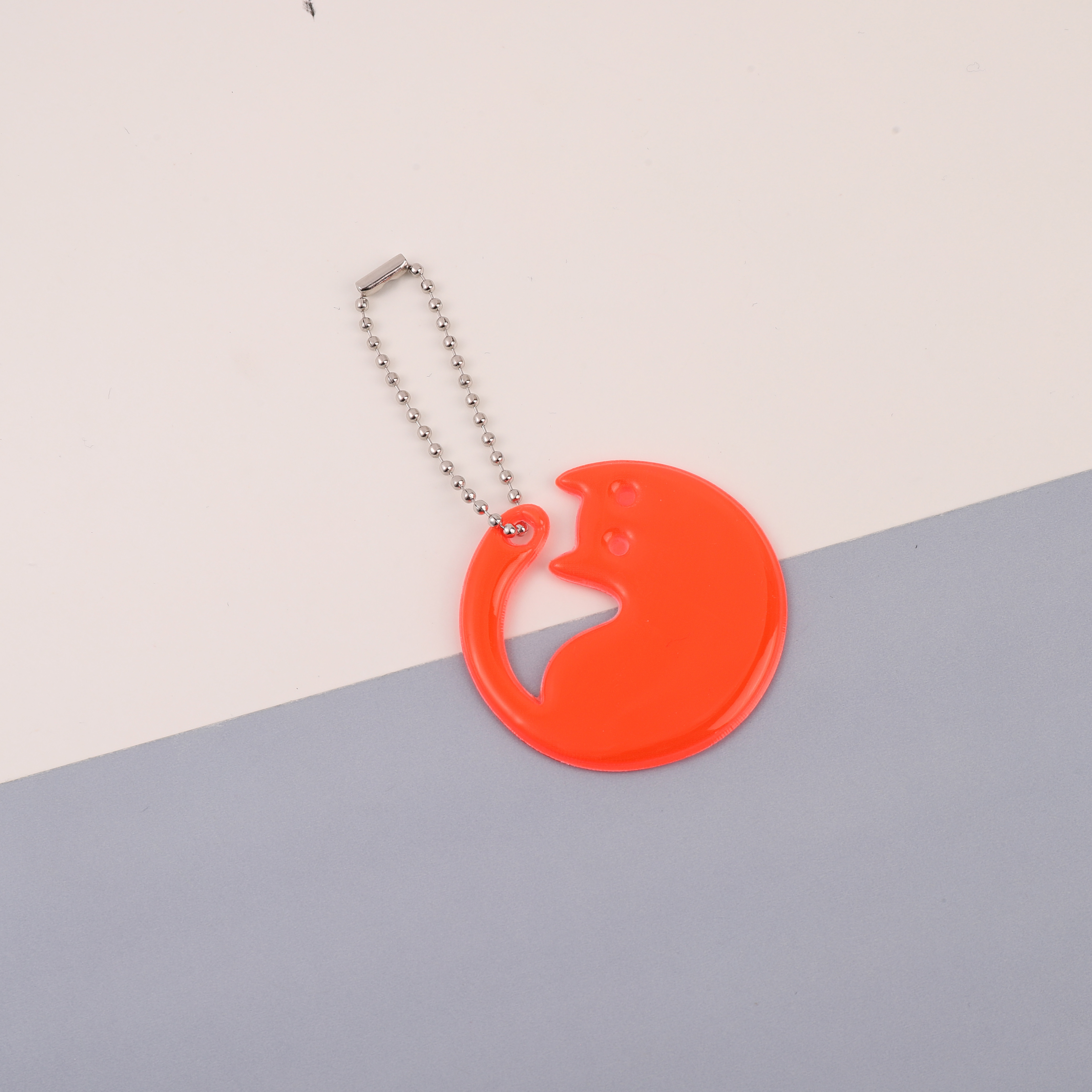 Creative Cat-Themed Backlight Pendant Durable Night Reflector Key Fob Available in Multiple Colors