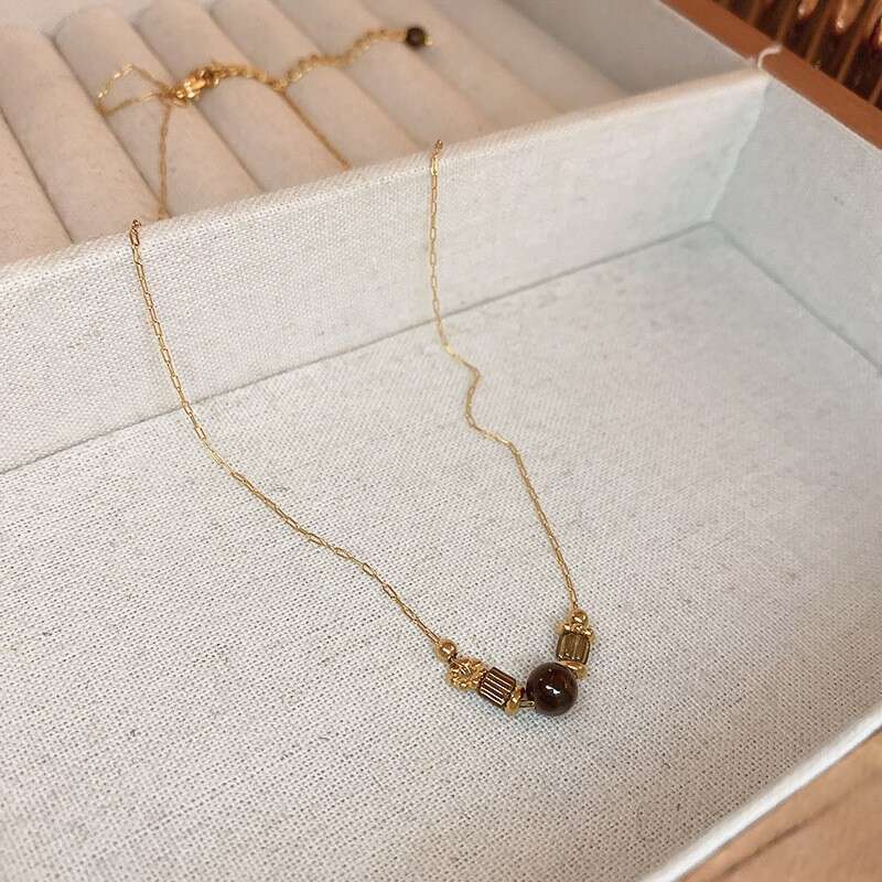 Luxury jewelry designer necklace ethnic handicrafts New Chinese Malachite Freshwater Pearl Exquisite Ethnic Style Beaded Collarbone Chain Unique Neckl