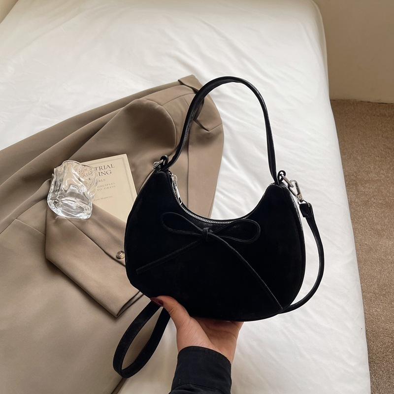 designer Minimalist Solid Color Bowknot Handheld Dumpling Bag for Women 2025 Summer New Casual Fashion Versatile Underarm Shoulder Bag