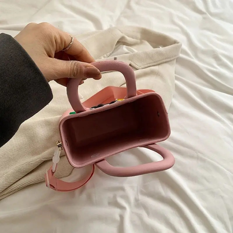 Beach Bag Lightweight Travel Camping Small Handbag Shoulder Bag for Woman Ladies 250603