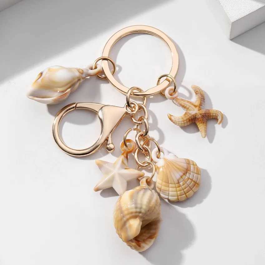 Shell Keychain Personalized Seaside Vacation Beach Simulation Starfish Conch Car Bag Pendant Family and Friends Keyring Gifts M250604