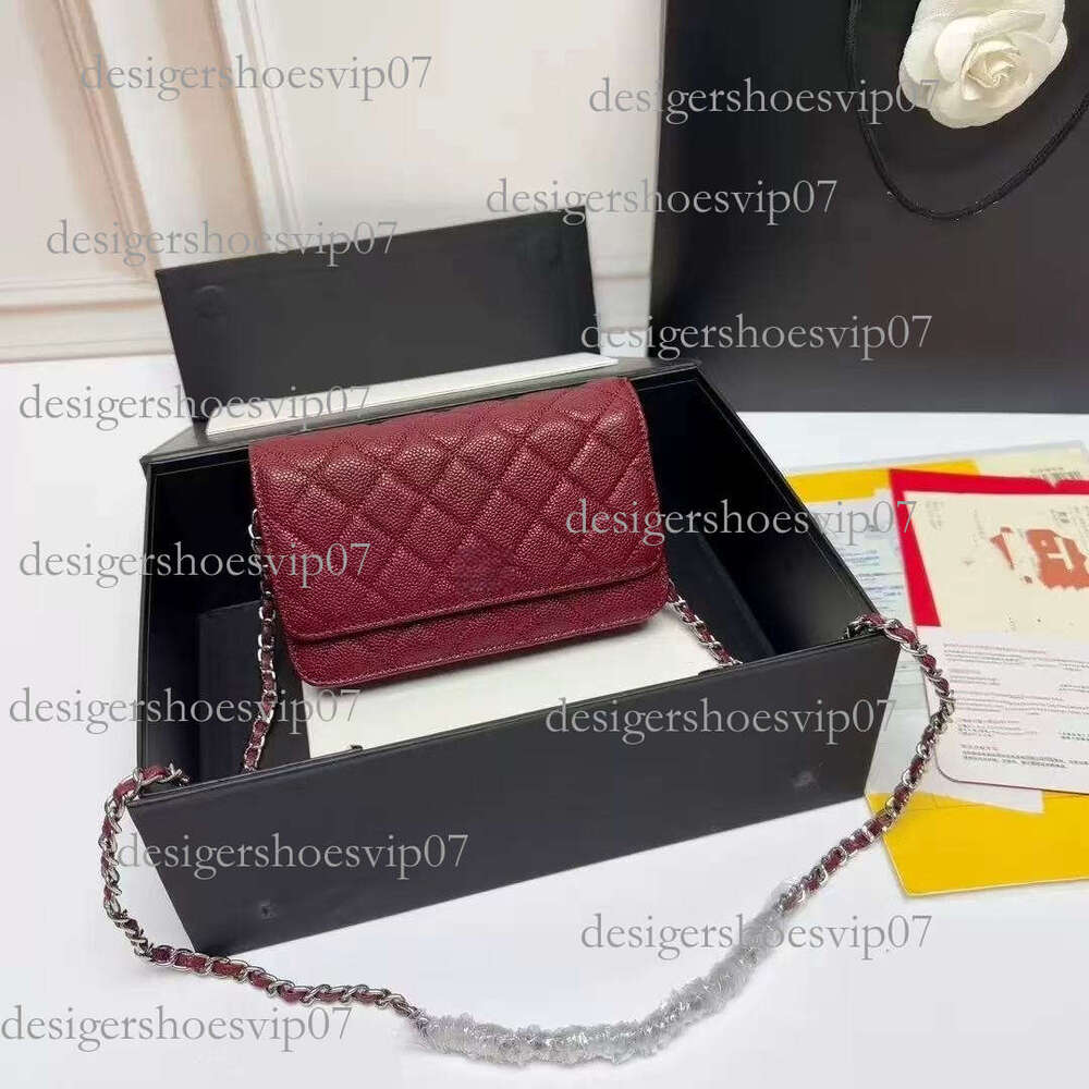 2025 new designer tote bag shoulder pink messenger color fashion Leather bags Chains Check black crossbody designer women bag