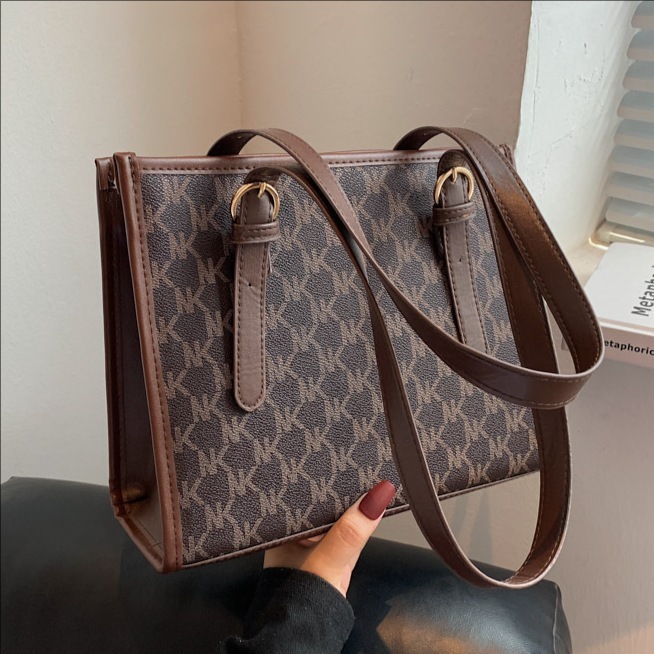 Top quality Brand High Quality New Style Tote Bag 2025 New Fashion Women's Handbag Large Capacity Commuter Bag Printed Shoulder Bag New Free Deli