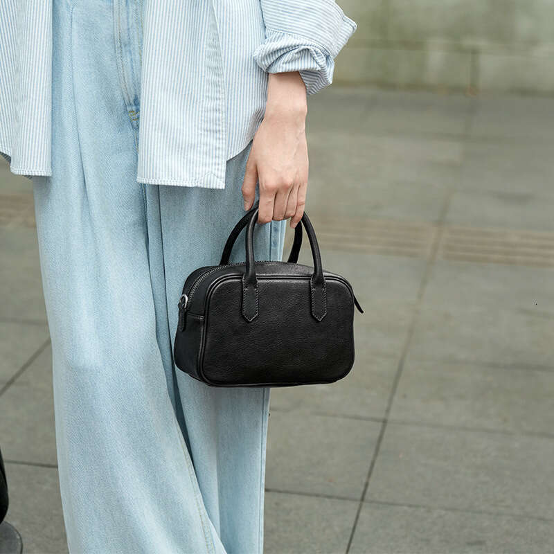 Women's Bags Designer Qiu Zhen And Narrow Series - Wide Top Layer Vegetable Tanned Leather Fashion Casual Crossbody Single Shoulder Handbag Bowli