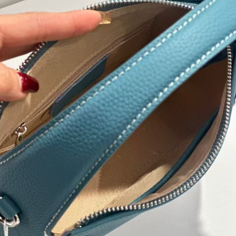 New Fashion Shoulder Slant Small Square Bag, Genuine Leather Women's Bag, niche designer Dumpling Bag, Women's Shoulder Bag