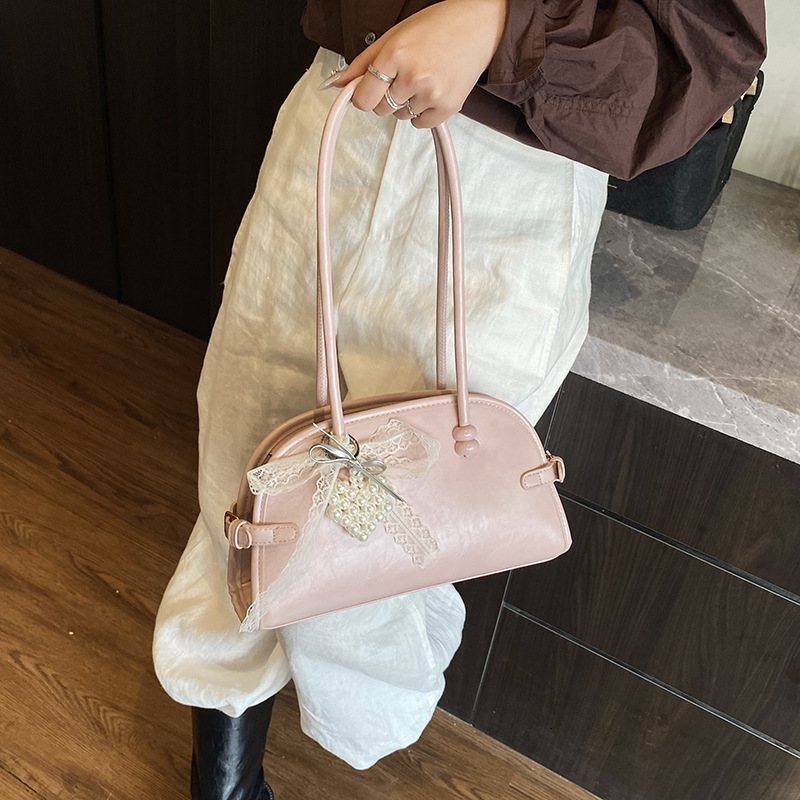 designer Niche Texture Fashion Shoulder Bag 2025 Spring New Fashion Underarm Bag High-end Handheld Commuter Bag