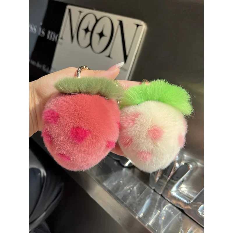 Rabbit Fur Keychain Plush Cute Cream Strawberry Bag Charms Phone Keychain Women Handbag Pendant Car Keyring Jewelry Ring Gift W250604