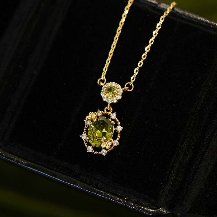 Luxury jewelry designer necklace Real Gold Plated Zircon Oval Pendant Elegant Simple Clavicle Chain Light High-end Sense Necklace