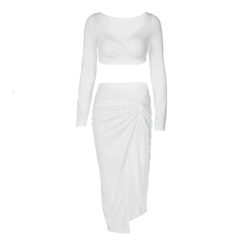 Long-sleeved V-neck for women in spring and summer of 2025, featuring a sexy, tight-fitting, high-waisted split skirt setBu iki paral set 2025 iin ok 