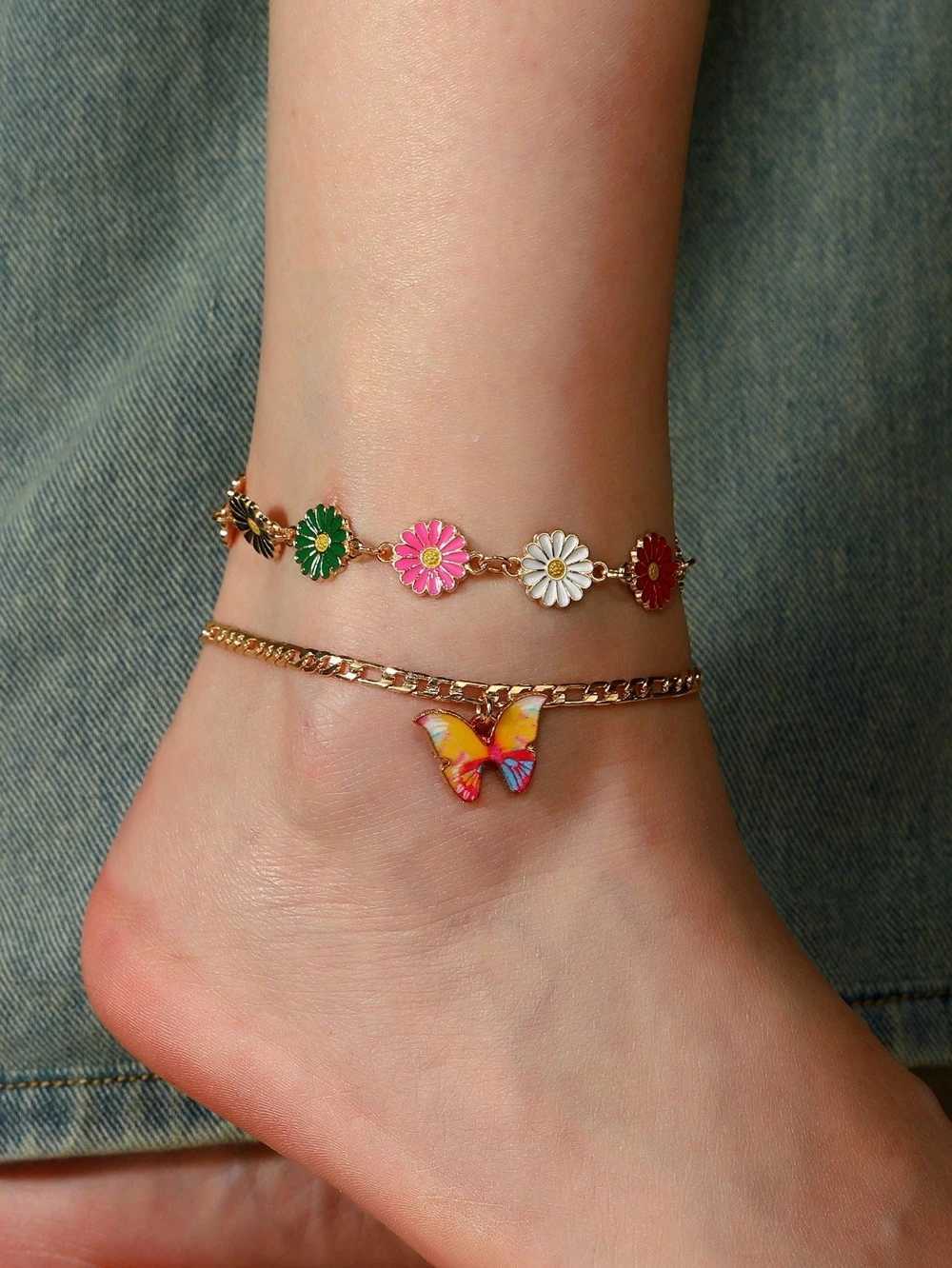 2 Piece Fashion Foot Bracelets Elegant Gold Color Enamel Daisy Butterfly Anklets For Women Summer Beach Jewelry Ankle Chain W250604