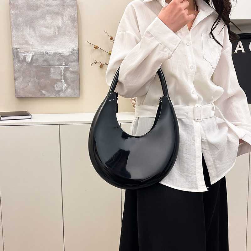 designer Cross-Border Fashion Pleated Bag for Women 2025 Spring New Trend Retro Casual Cloud Bag Simple Crossbody Hand