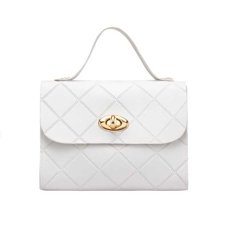 Mini Summer Diamond-Shaped Single-Shoulder Womens Bag a Versatile Fashionable and Simple Small Square Bag That Can Be Carried XJ250604