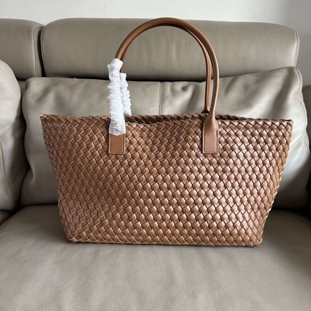 Woven Bag Leather Autumn Winter Genuine Leather Woven Large Capacity Mother And Child Tote Handheld Shoulder Underarm Grocery Basket Mommy Bag Soft Wo