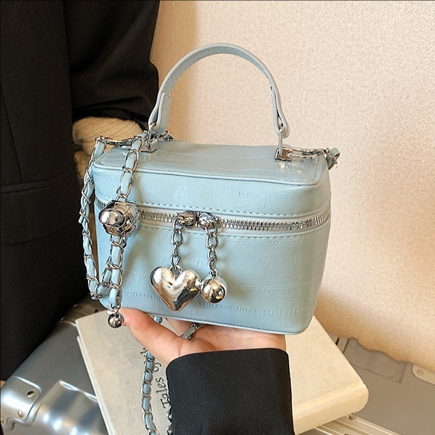 designer 2025 New Hot Fashion Chain Handbag Box Bag for Women High-Quality Texture Crossbody Bag Solid Color Simple Shoulder Bag