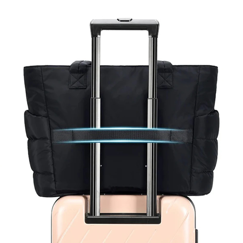 Large Capacity Solid Color Womens Handbag Lightweight Fluffy Tote Bag Suitable For Travel Work Beach Gym Store 250603