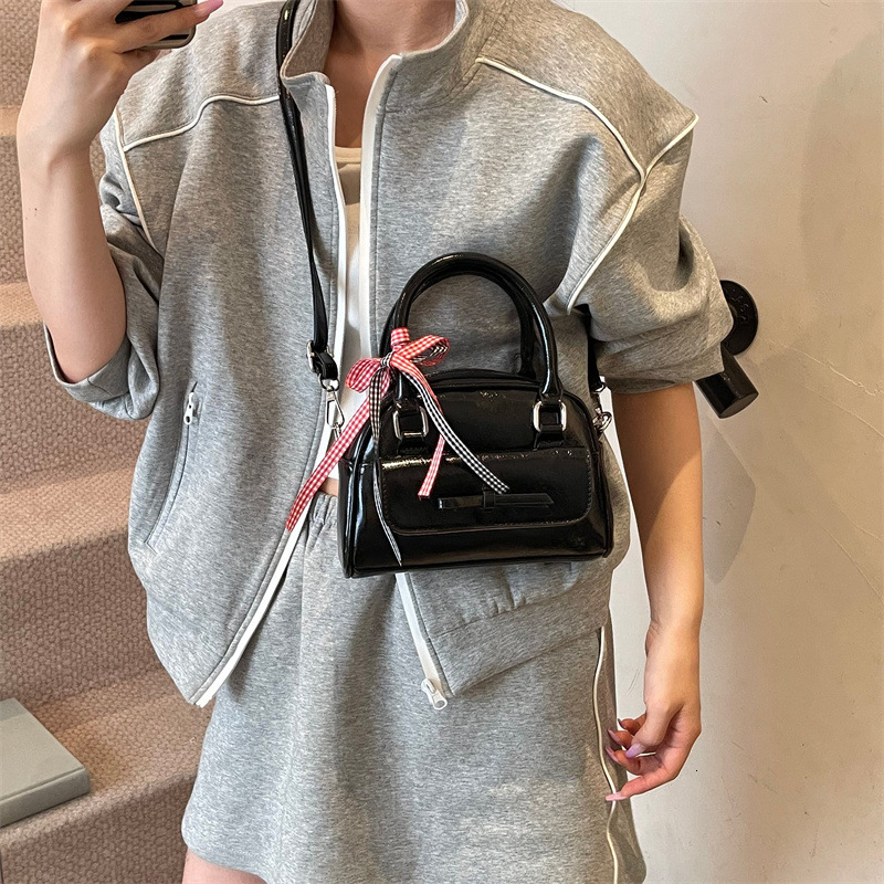 designer Korean Niche High-End Bowknot Handheld Boston Bag for Women Simple Casual Versatile Commuter Crossbody Small Square Bag