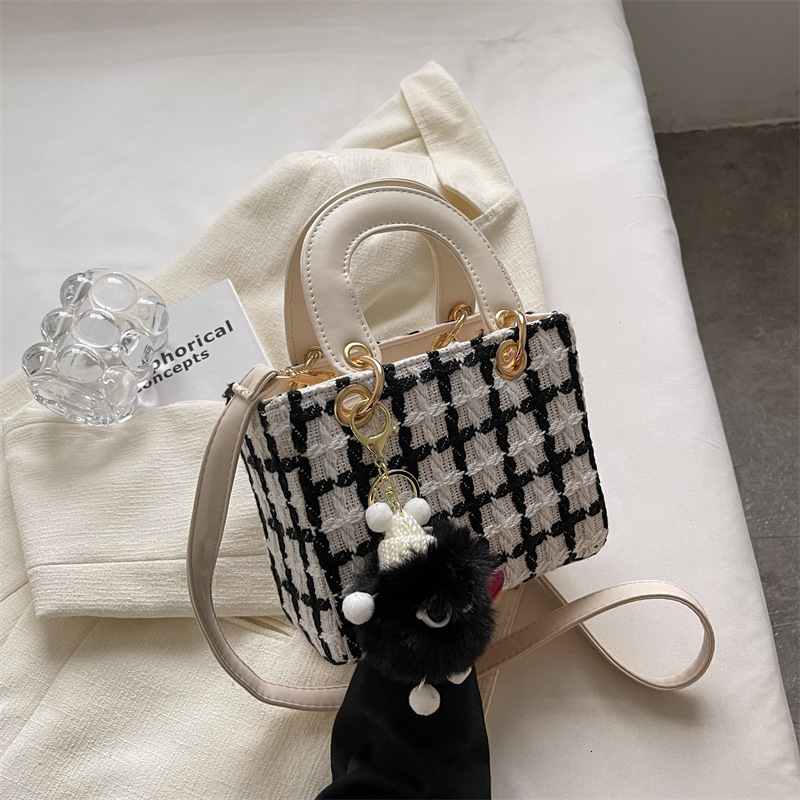 Woolen new women's bag autumn/winter crossbody bag handbag Princess Diana bag designer large capacity shoulder bag handbag