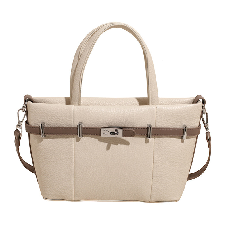 designer High-End Large Capacity Bag for Women 2025 New Spring Summer Commuter Versatile Shoulder Bag Fashion Underarm Tote Bag