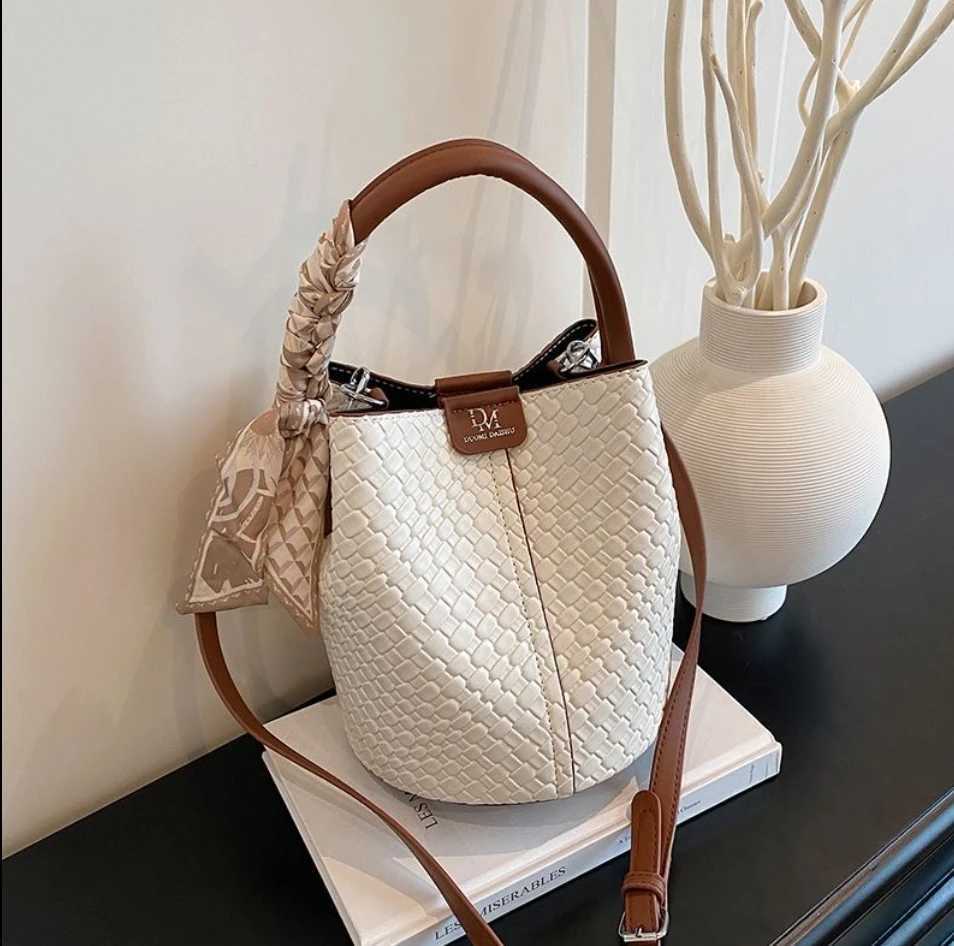 New 2025 Womens Bag Fashion Crossbody Bag Versatile Soft Leather Handheld Single Shoulder Bucket Light Luxury Bag XJ250604