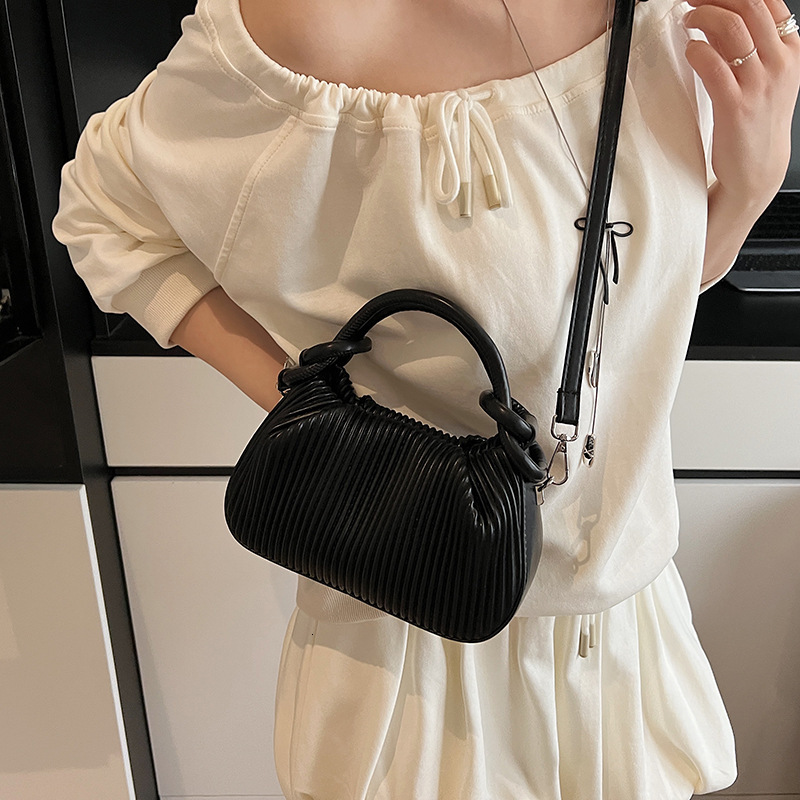designer 2025 New Solid Color Simple Casual Design Handbag Women's Trendy Fashion Pleated Versatile Shoulder Crossbody Bag