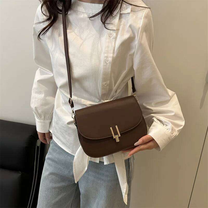 Women's Bags Designer Women's Spring New Simple, Trendy And Elegant Crossbody Saddle Bag With Niche Design Lock Buckle