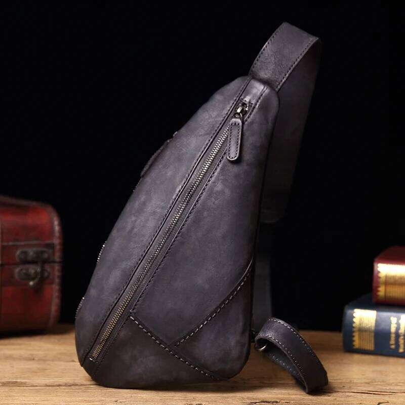 Vintage Genuine Leather Men's Chest Casual Messenger Retro Shoulder Fashion 2025 New Small Bag Soft Men Cotton