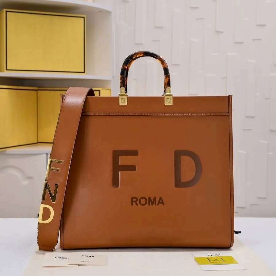 Top Quality Tote Bags 10A Retro Style Women's Tote Bag Crossbody Bag Fashion Handbag Designer Big Bag Factory Wholesale Price Fast Delivery KK02