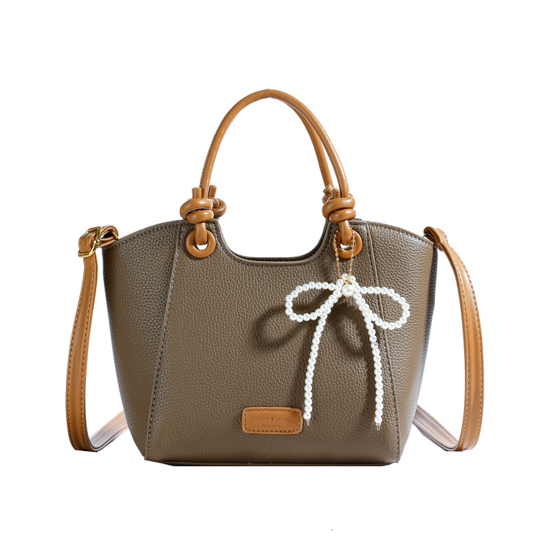 designer Women's Trendy Fashion Large Capacity Tote Bag 2025 New Casual Handbag Korean Style Shoulder Bag