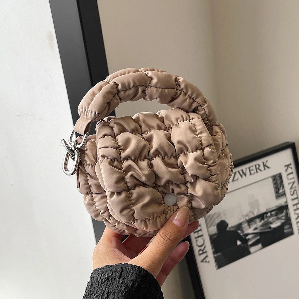Wrist Handbag Nylon Solid Color Mini Puffer Tote Bag for Women Padded Clutch Purse Phone Purse for Work Travel Shopping 250603