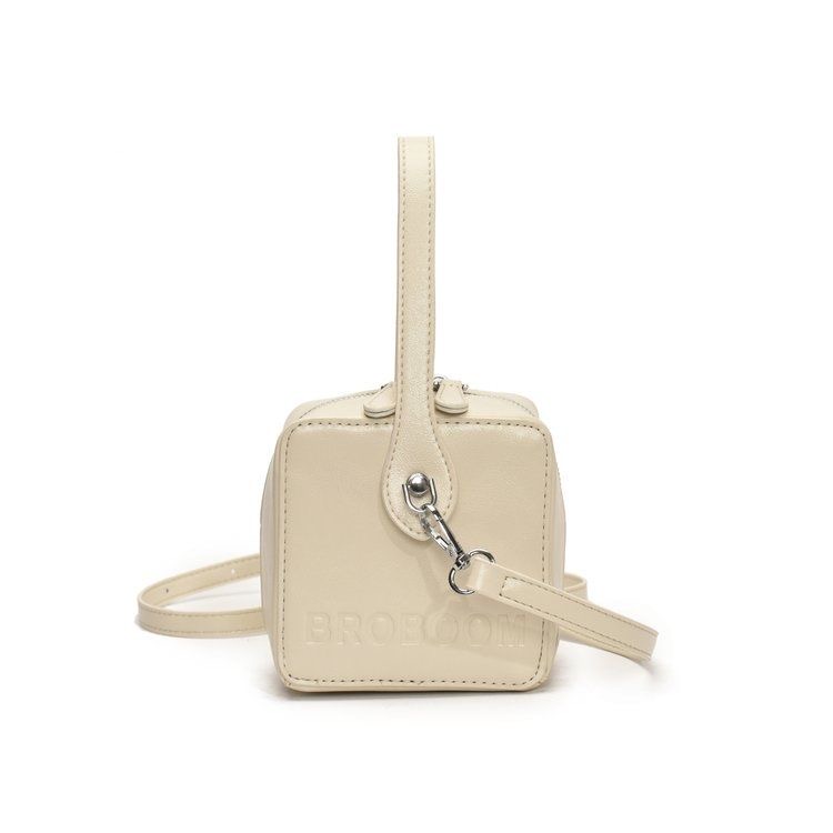 Fashion Designer bag Shoulder Bag Luxury Bag Crossbody Purse Designer 2025 Evening Bags Large Capacity Bag For Women Summer Express Work Shoulder Clas