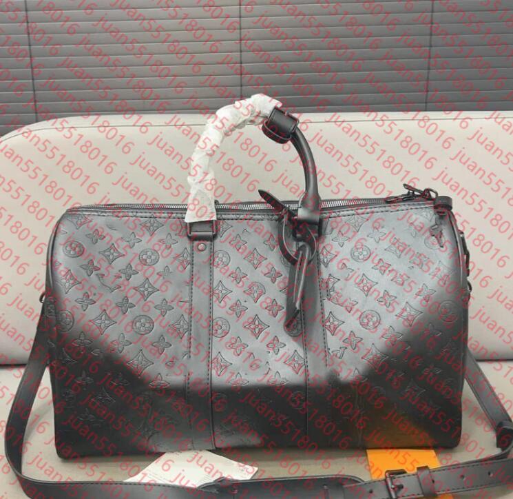 Embossed 50cm Fashion Large Travel Bag Unisex Weekend Bag travel on vacation Carry on Duffel Bags Accessories Luggage Clothes Storage designer bag totes bag