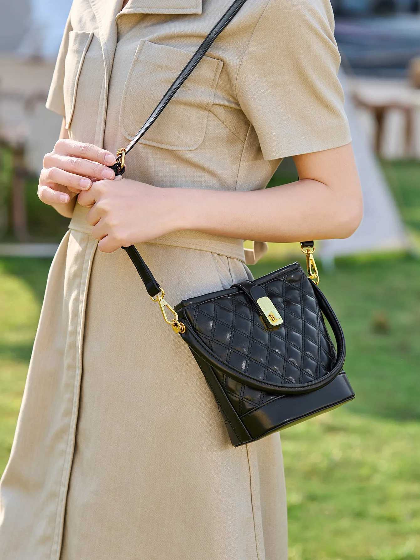 MIYIN Fashion classic quilted diamond pattern chain ladies crossbody bag simple and versatile large capacity bucket bag XJ250604