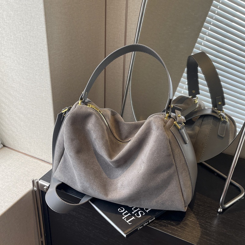 Free Shipping Korean Style Large Capacity Tote Bag Simple Shopping Bag Designer Trendy Suede Shoulder Underarm Bag 2025 Autumn New Retro Bag For Women