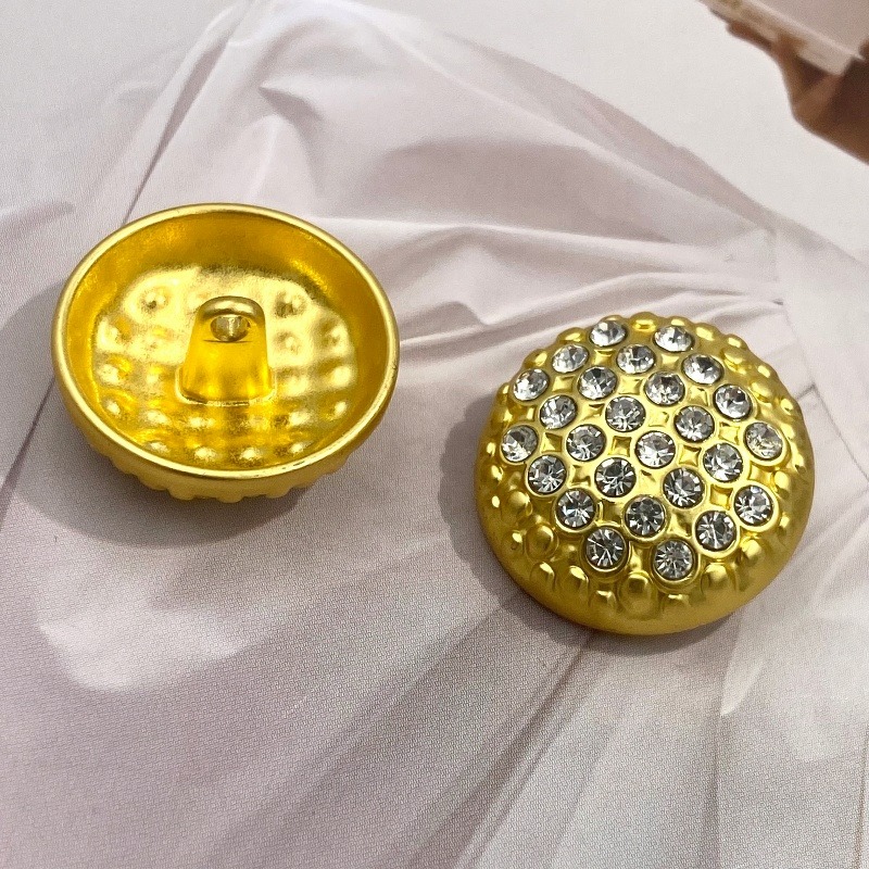 3 exquisite and high-end French style light luxury large diamond crystal round woolen coat, suit jacket dress, windbreaker dress, versatile hand sewn 