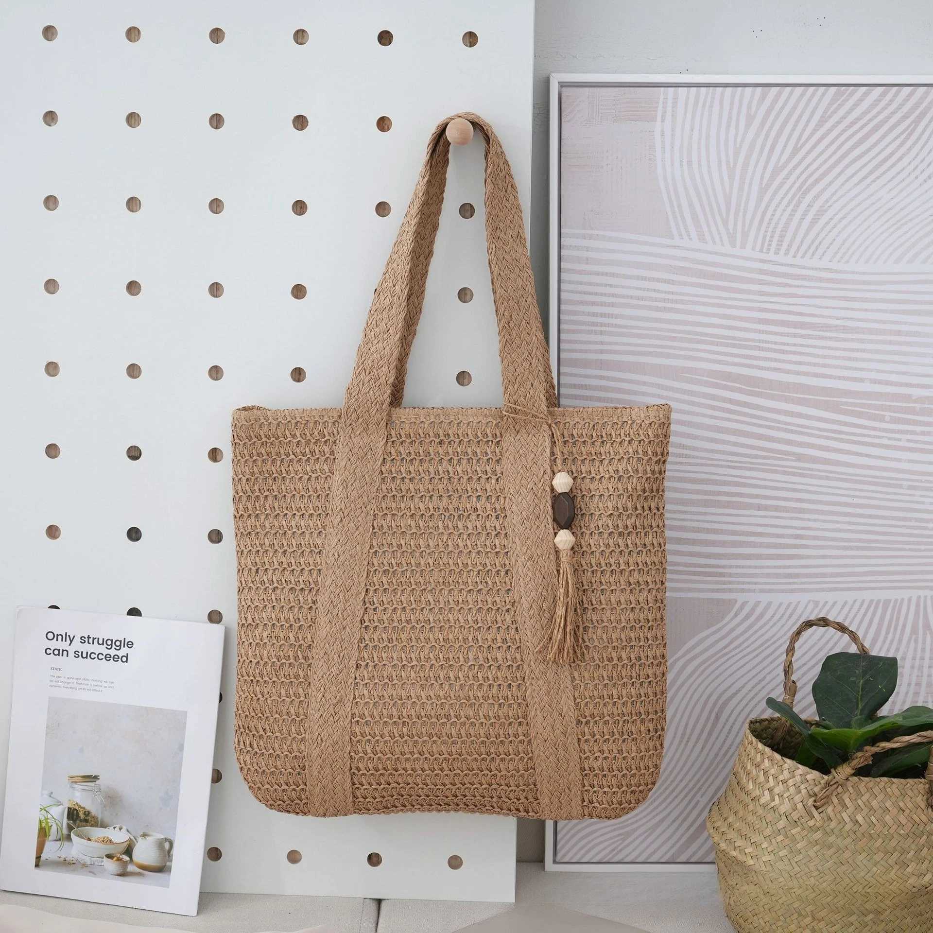 Fashion Beach Vacation Woven Bag Simple and Elegant Large Capacity Woven Tote Bag Straw Leisure Shoulder BagXJ250604
