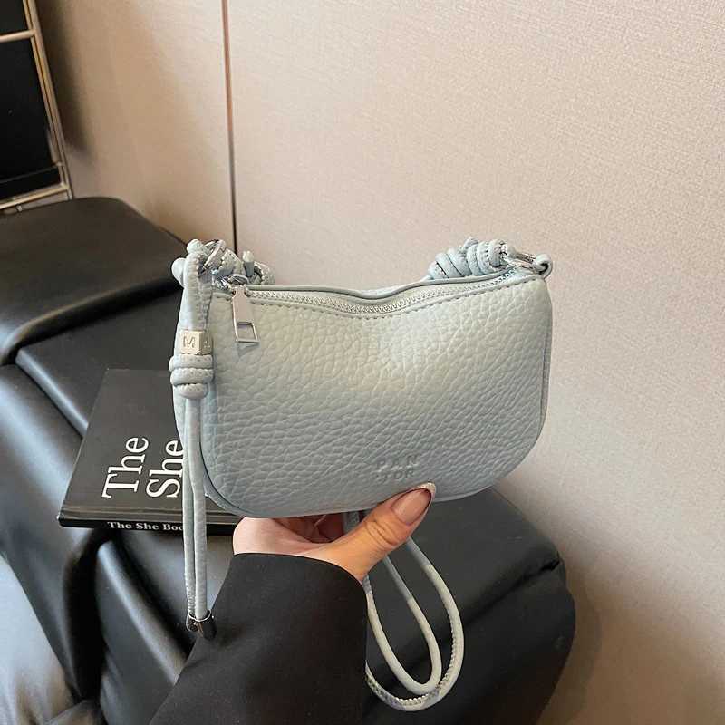 Ladies Crossbody Bag Fashion Versatile Solid Color Handbag Exquisite Design Daily Commuting Casual Shoulder Bag Pure Armpit Bag XJ250604